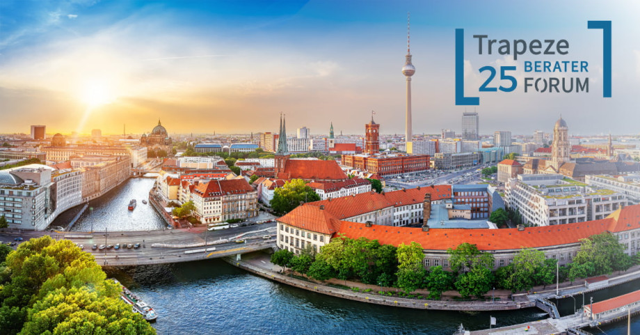 Panoramabild von Berlin mit dem Trapeze Beraterforum-Logo